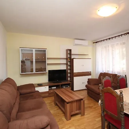 Apartment Dunato I -300M Vom Meer, Erdgeschoss